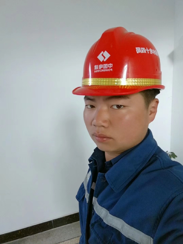 小公牛的第一张照片--曲靖交友中心