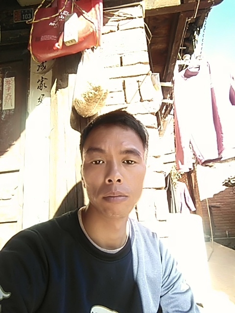 等会就睡的第一张照片--曲靖交友中心