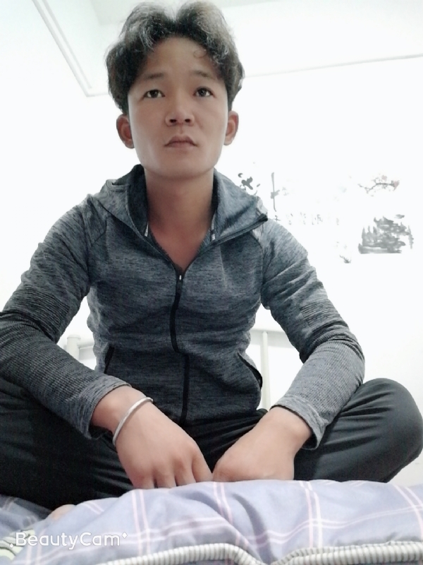 东浩学长的第一张照片--曲靖交友中心