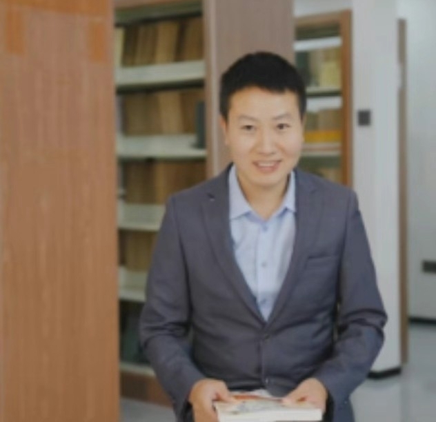 罗梓焜的第二张照片--曲靖交友中心